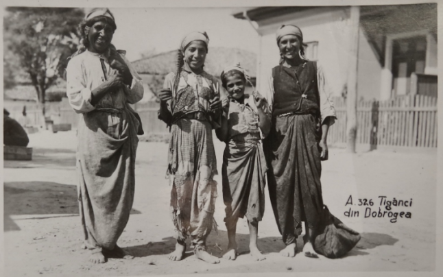 Locuitorii Dobrogei de la 1900, sursa delcampe.net