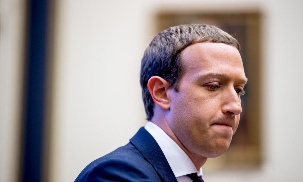 Mark Zuckerberg este dat în judecată! Fondatorul Facebook, acuzat de înșelăciune