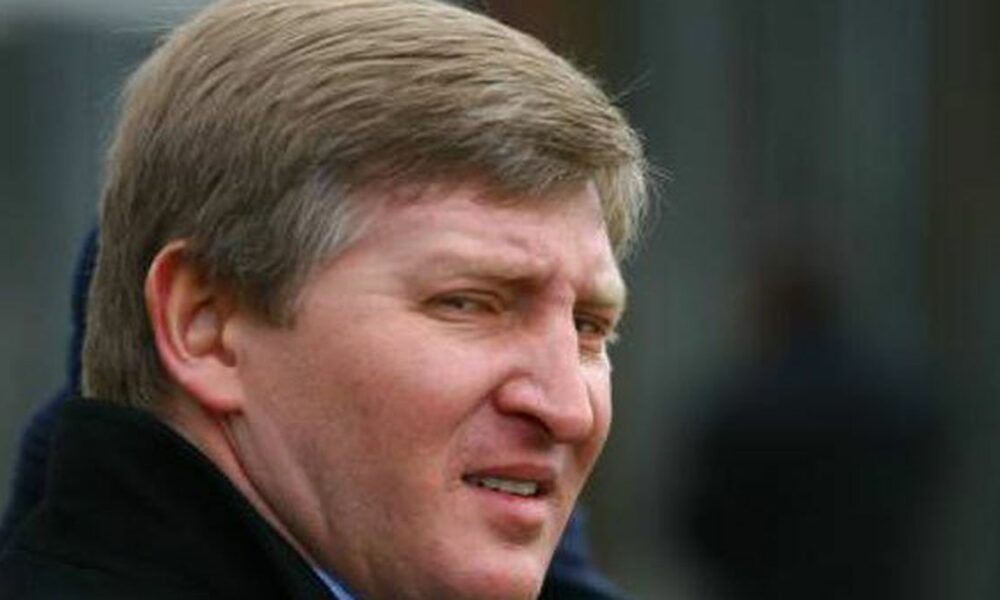 Războiul din Ucraina ”seacă” averile oligarhilor. Patronul clubului de fotbal Șahtior Donețk a pierdut zeci de miliarde de dolari