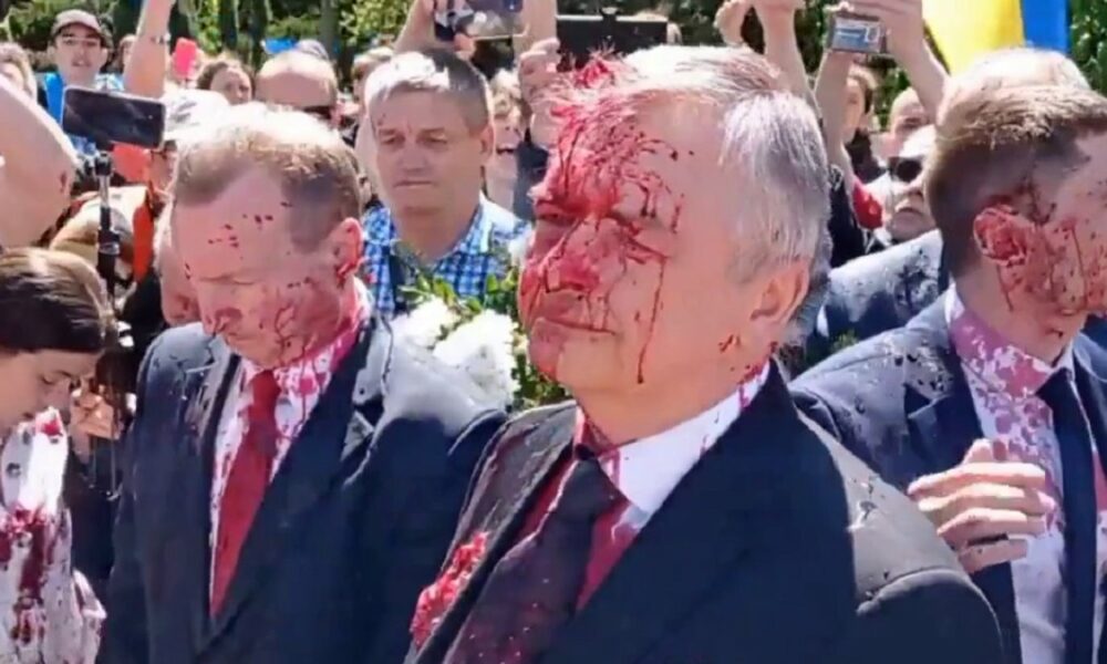 Ambasadorul rus din Polonia, pătat cu „sângele” nevinovaților ucraineni de Ziua Victoriei
