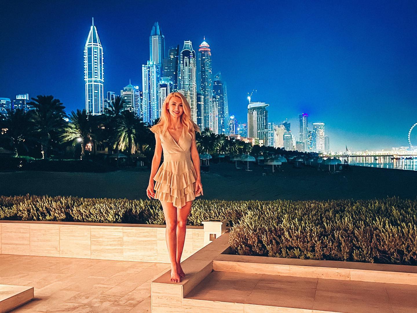 Țara arde și Andreea Bălan face investiții în Dubai! Care este suma uriașă de care vedeta a ales să se lipsească?