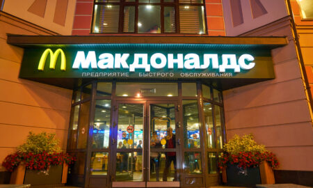 mc donalds rusia, sursa foto dreamstime