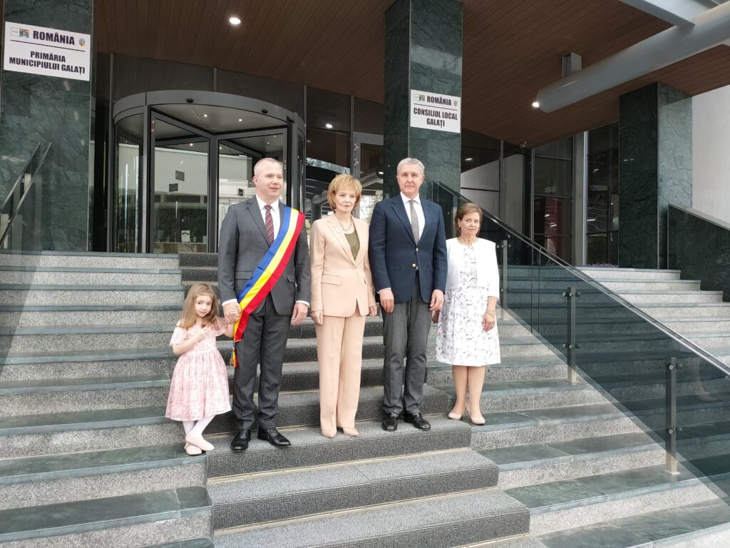 Familia Regală cu Ionuț Pucheanu