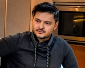 Litoralul românesc a ajuns  un moft. Liviu Vârciu povestește cum o masă la restaurant a ajuns să coste cât o lună de chirie