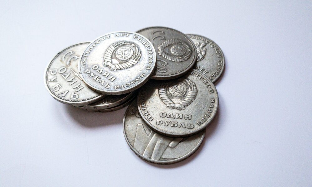 Primul mare stat european care va plăti gazul rusesc în ruble. UE: „Deschiderea unui al doilea cont încalcă sancțiunile”
