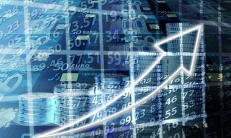 România, salt economic important în 2022, dar cetățenii nu simt bunăstarea. Suntem fruntași și la creșterea prețurilor
