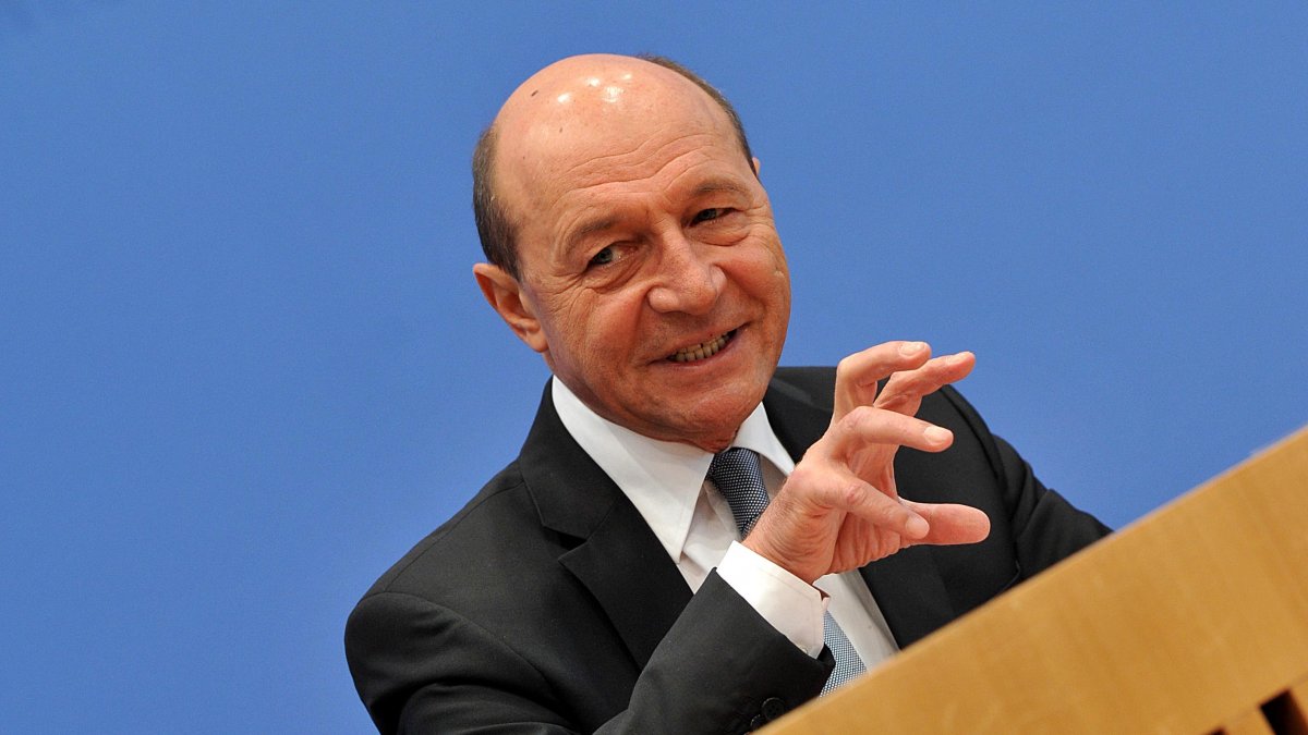 Traian Basescu