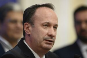 Adrian Câciu - sursa foto - observatornews.ro