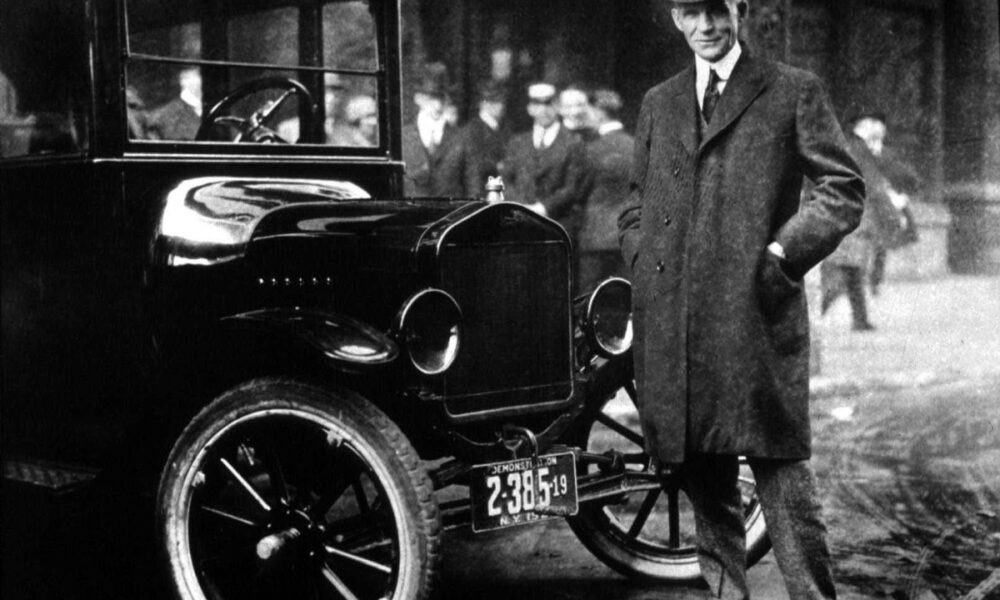 17 iunie 1903: Afaceristul Henry Ford înființa Ford Motor Company, revoluția managerială a diviziunii muncii