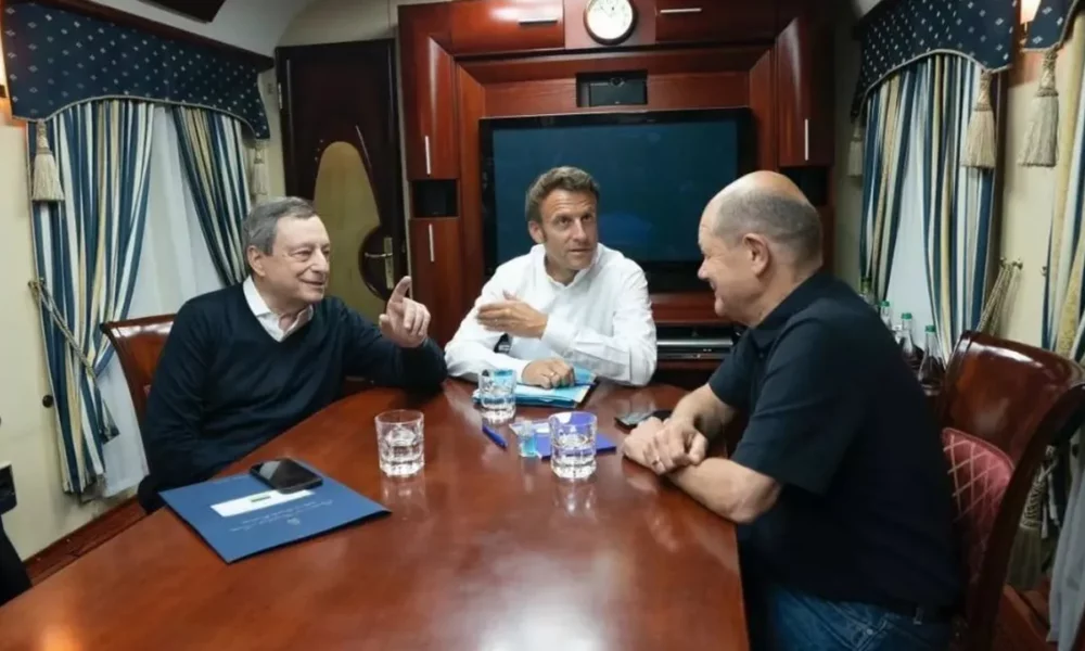 VIDEO Macron, Scholz, Draghi „la clasa întâi”. Cei trei lideri europeni se află în trenul de Kiev. Zelenski îi așteaptă