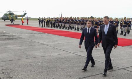 Macron si Iohannis Sursa foto DCNews