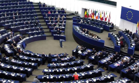 Parlament-European