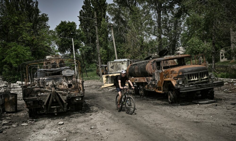 Cum va continua și, mai ales, cum se va termina războiul din Ucraina? Experții CNN: conflictul este într-un „punct critic”