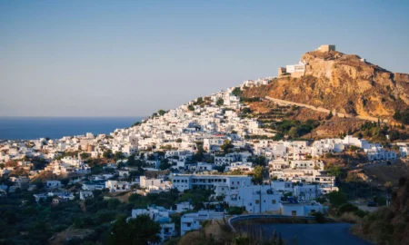 Skyros sursa foto Island Sailing