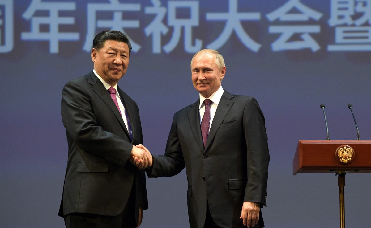 Vladimir_Putin_and_Xi_Jinping