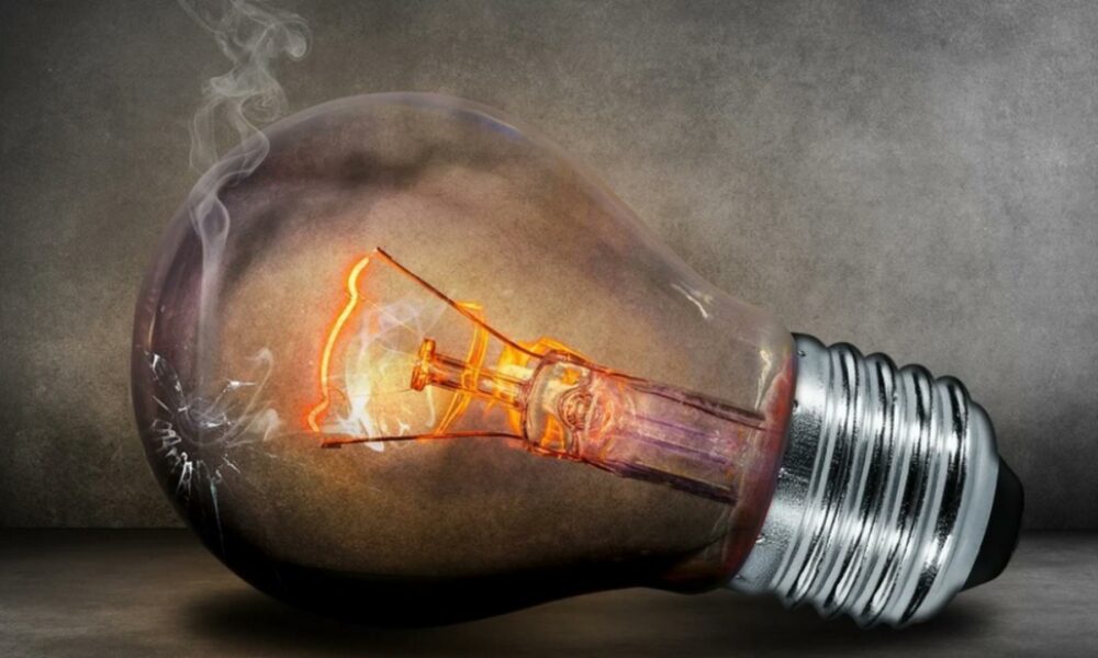 Criza energetică bântuie Europa! Franța îndeamnă populația să reducă consumul de energie