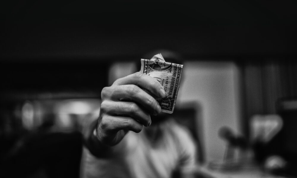 Cum și când poți distribui dividendele în 2025? Pași legali esențiali