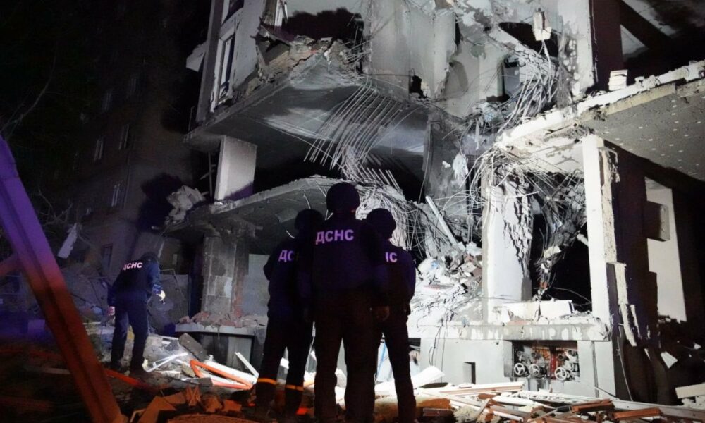 Kievul, bombardat din nou de ruși. A fost distruse blindate de abia primite