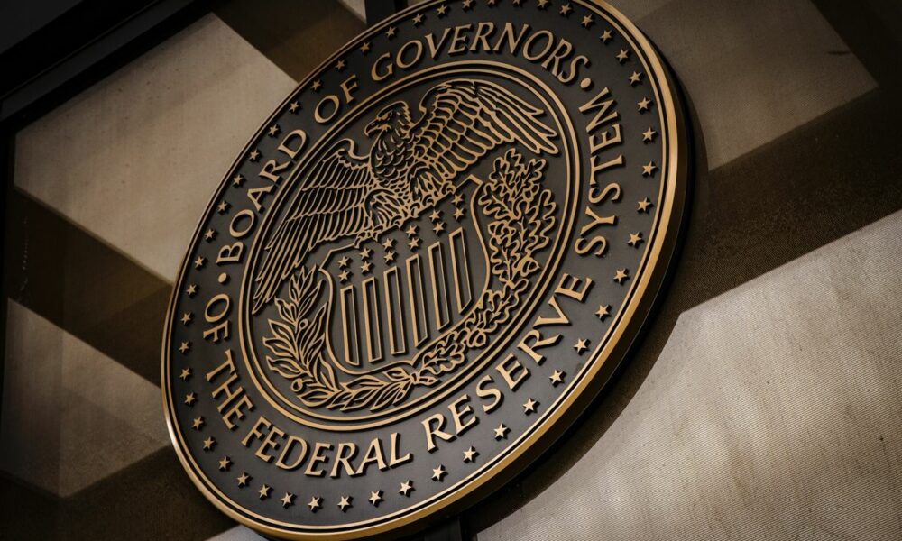Dobânzi-cheie majorate de Rezerva Federală a SUA. Inflația în America atinge deja cote record