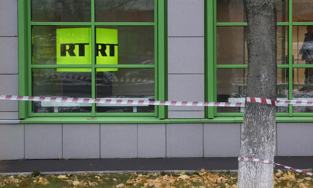 Russia Today, pe butuci! UE: Acest post TV reprezintă o amenințare semnificativă și directă