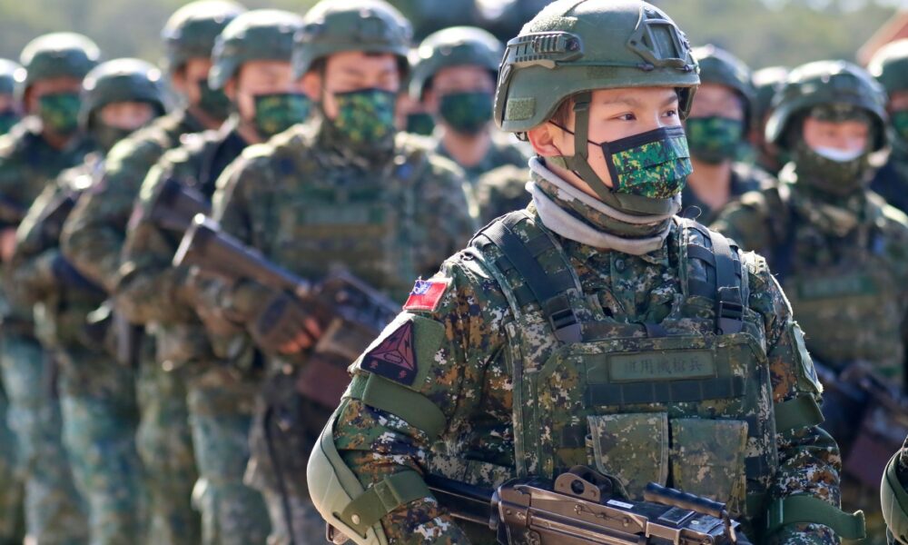 Exerciții militare în Taiwan. China pune tot mai multă presiune ca să controleze insula