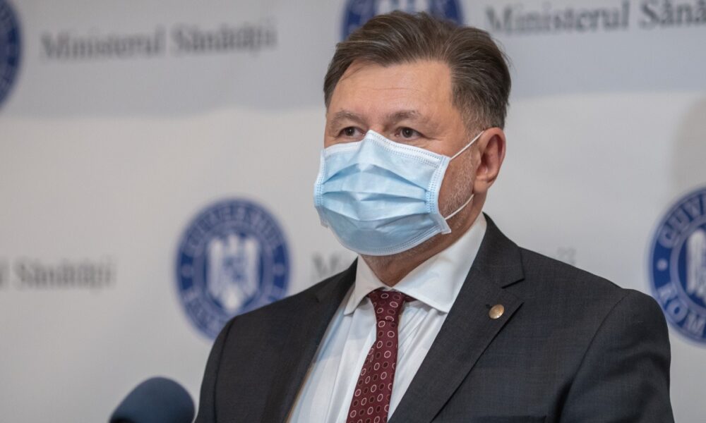 Nebunia COVID se întoarce: reapare masca în spațiile închise! Deocamdată doar ca recomandare