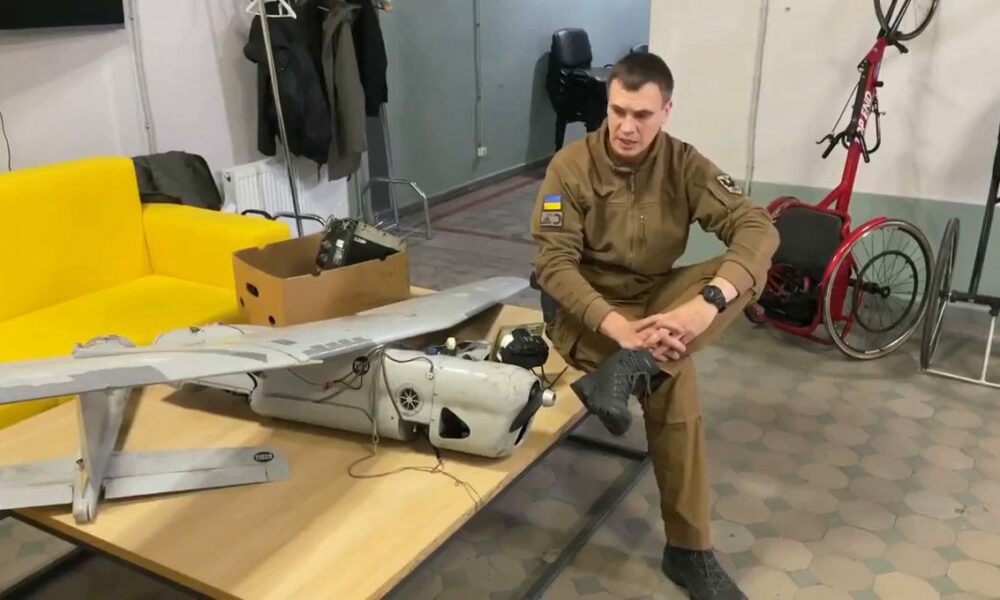Ucrainienii demontează drone rusești! Cum arată în interior o dronă militară ORLAN-10?