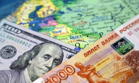 Rubla și valutele străine - sursa foto - observatornews.ro