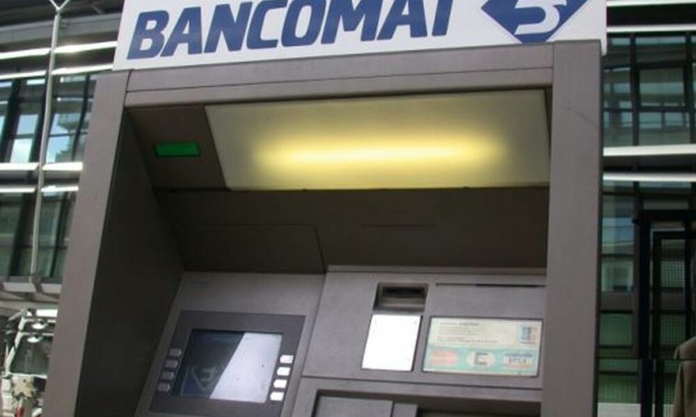 Modificări pentru bancomatele din țară! Guvernul a aprobat noi măsuri