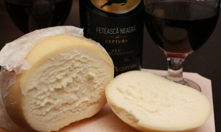 Producția de brânză a României. Cumpărăm de cinci ori mai mult decât producem