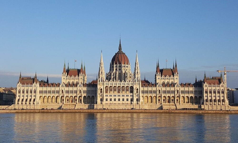 Ungaria are în vizor o creștere economică de 4,1%! S-a adoptat bugetul de stat pentru 2023