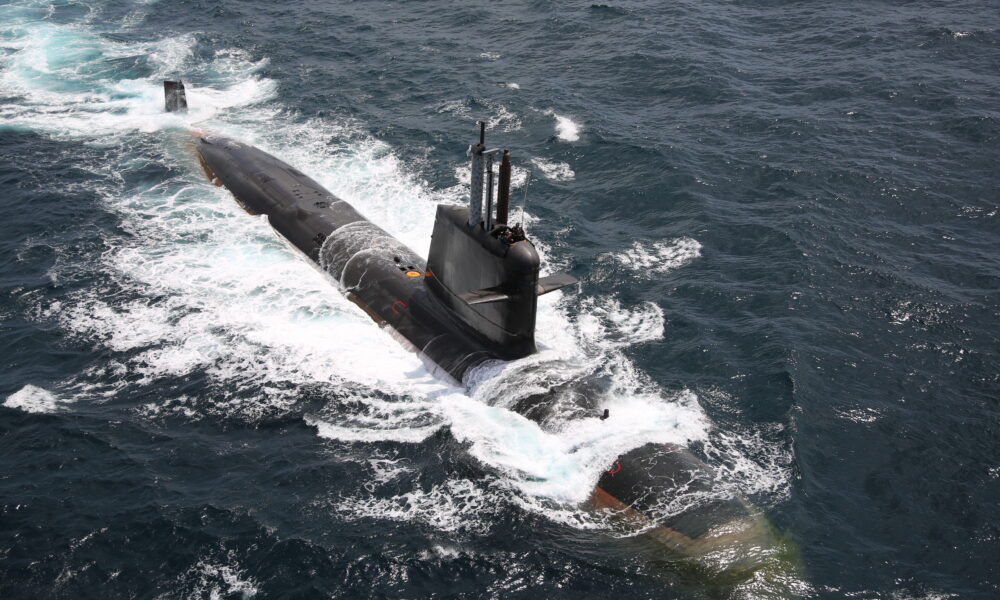 „Întâlnire periculoasă” între marina americană și armata chineză la Hong Kong. SUA a fost obligată să își distrugă propriile sonare