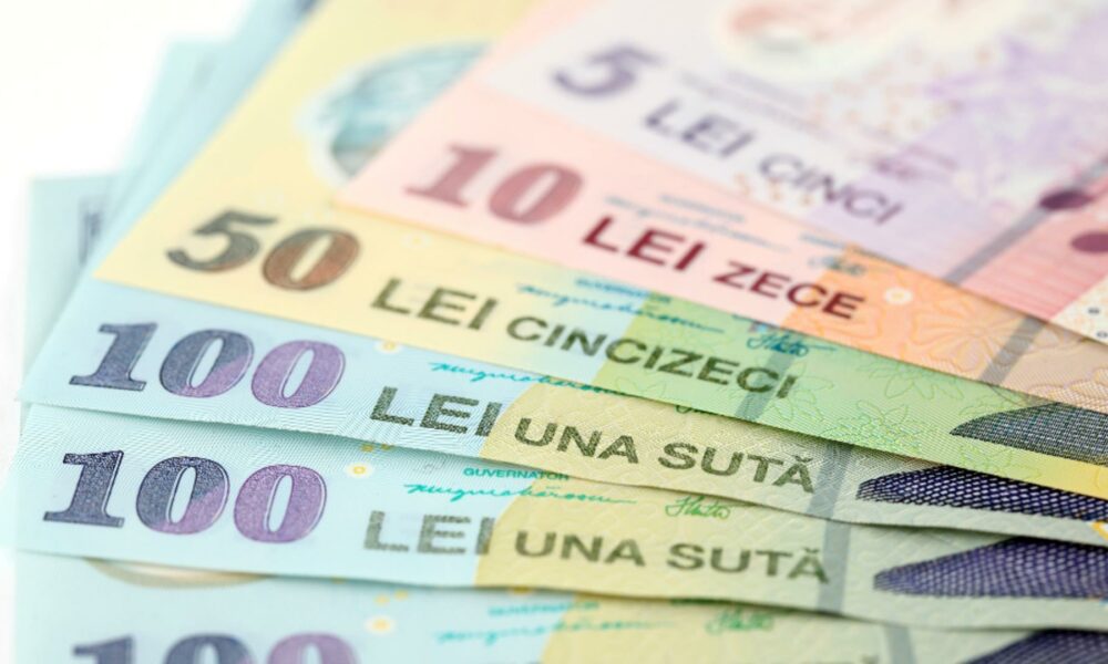 Leul crește în fața euro, dar scade în raport cu dolarul! Ce arată cursul valutar al BNR