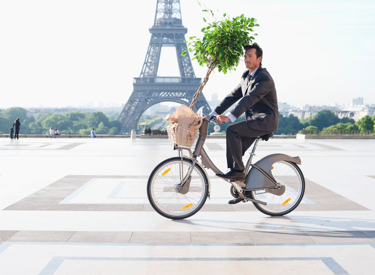 Statul francez oferă 4.000 de pentru cetățenii care aleg bicicletele electrice în detrimentul mașinilor – Infofinanciar