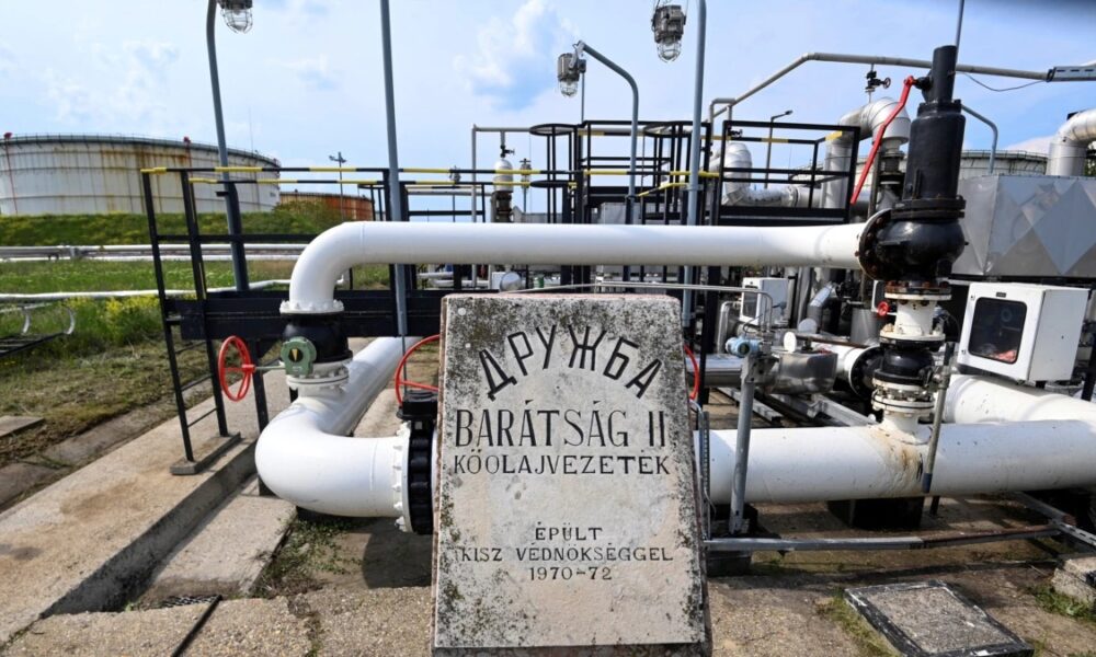 Europa se deschide către petrolul lui Putin. ING susține tranzitul de gaze rusești prin Ucraina