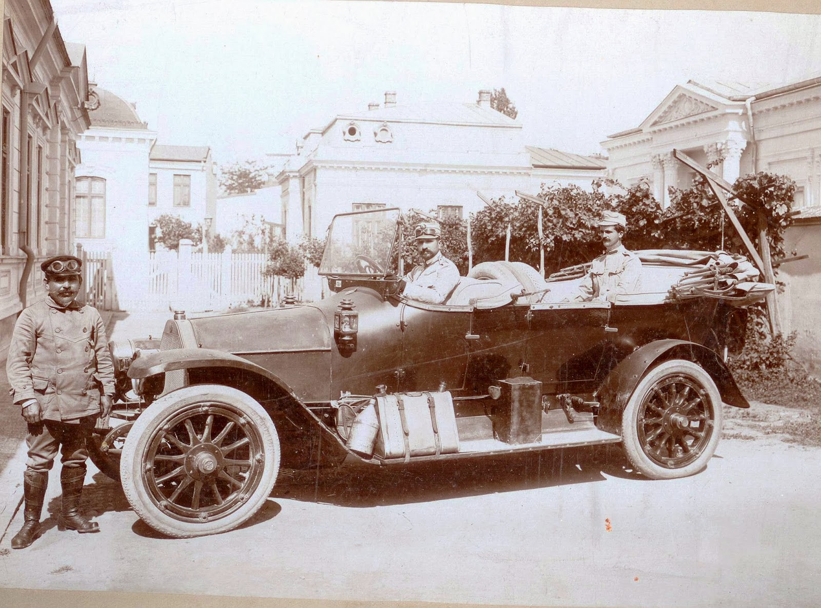 Grigore C. Constantin Balaceanu Stolnici in timpul campaniilor din Razboiul Balcanic, sursă foto automobilia-romania