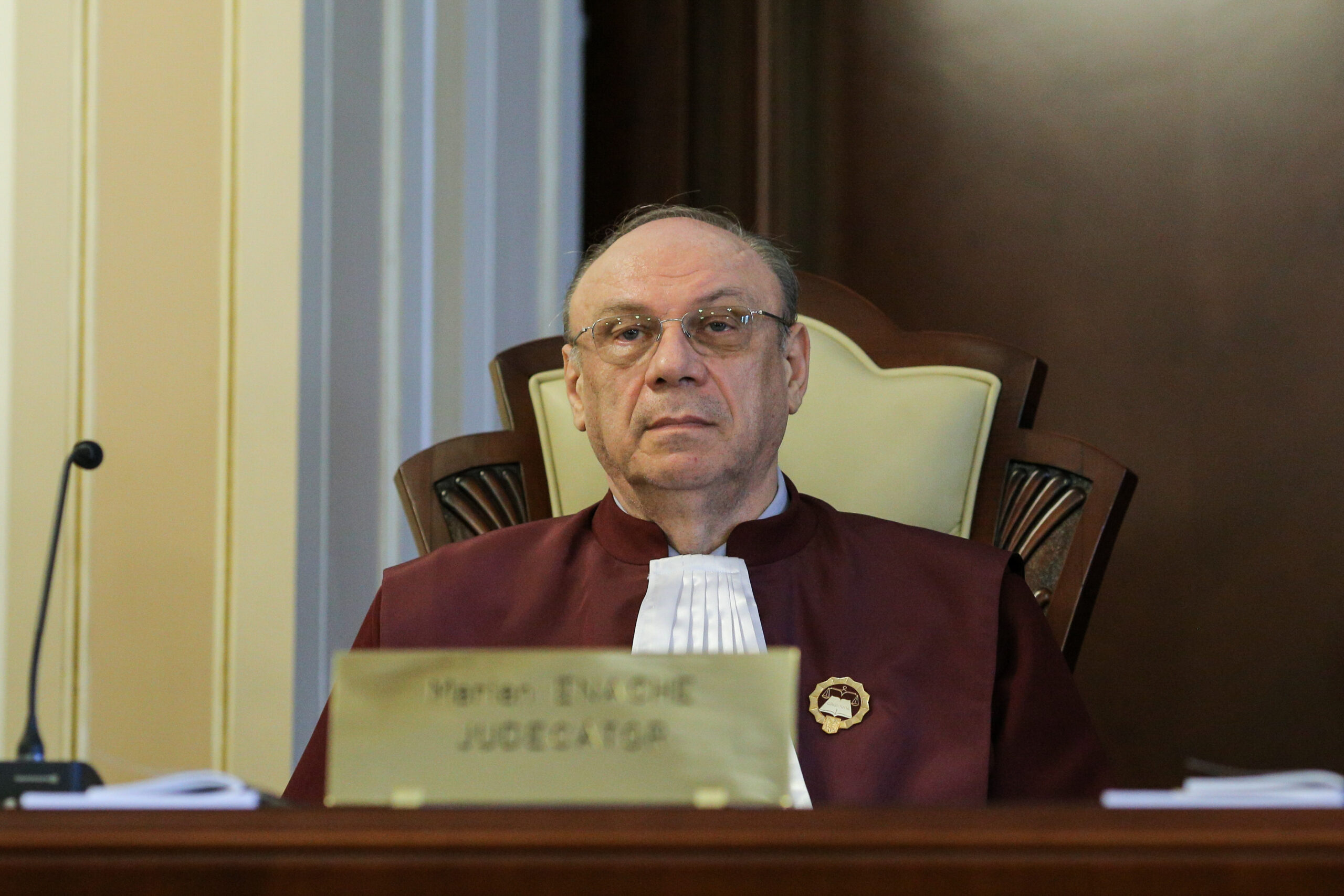 Marian Enache, judecator