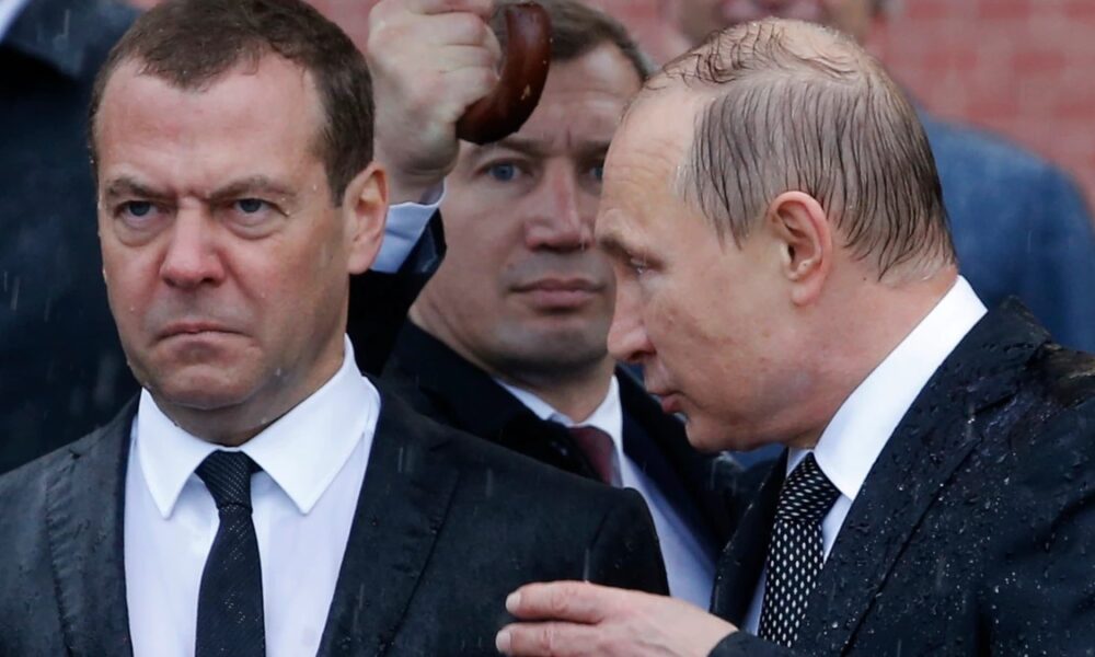 Medvedev, scenariu nuclear pentru Europa! Kievul alături de „dușmanii Rusiei” pregătesc al Treilea Război Mondial
