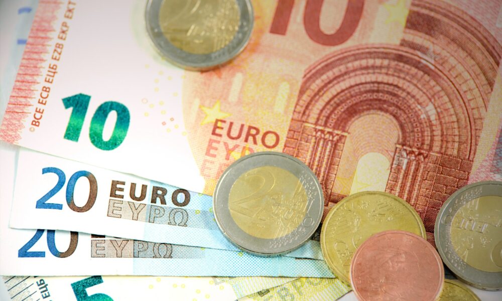 Guvernul României crește bugetul pentru stimularea investițiilor cu impact în economie! Peste 20.000 de locuri de muncă vor fi create