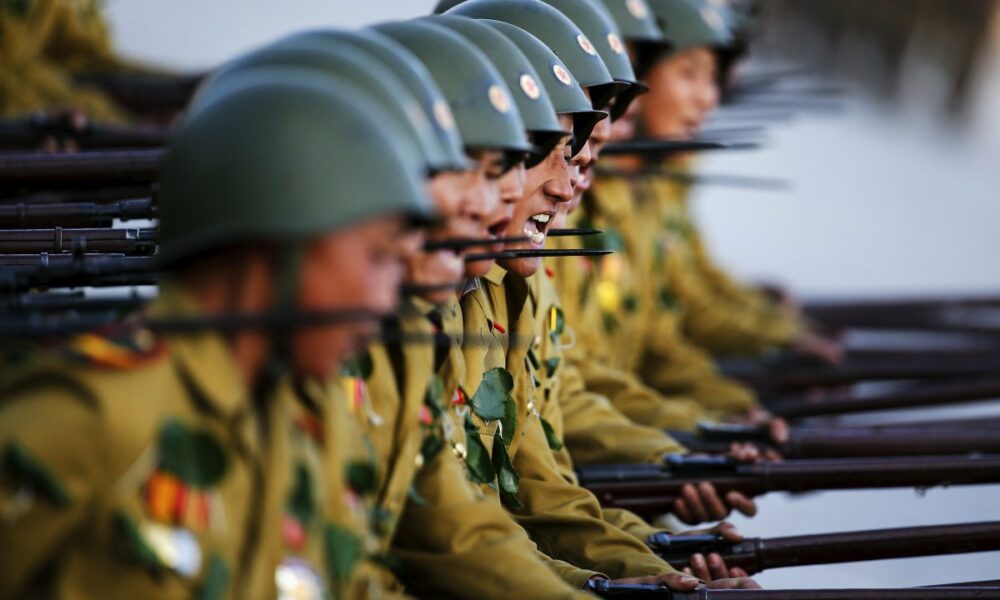 Coreea de Nord intră în război! 100.000 de soldați sunt trimiși să sprijine armata rusească