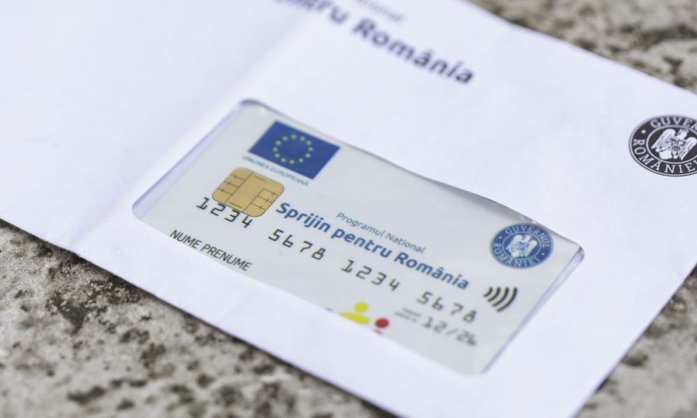 500 de lei pentru români înainte de Crăciun. Care sunt condițiile de acordare a cardurilor sociale