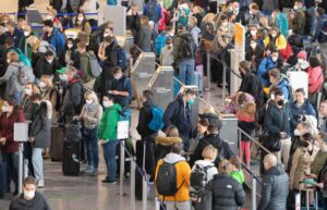 Timpul biletelor de avion la 10 euro s-a terminat! Cât de scump va deveni transportul aerian