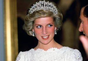 printesa diana sursa foto Showbiz Cheat Sheet