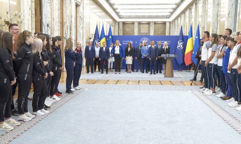 Sportivii României premiați de Ciucă la Cotroceni! „Am luat decizia să majorăm premiile cu 50%”