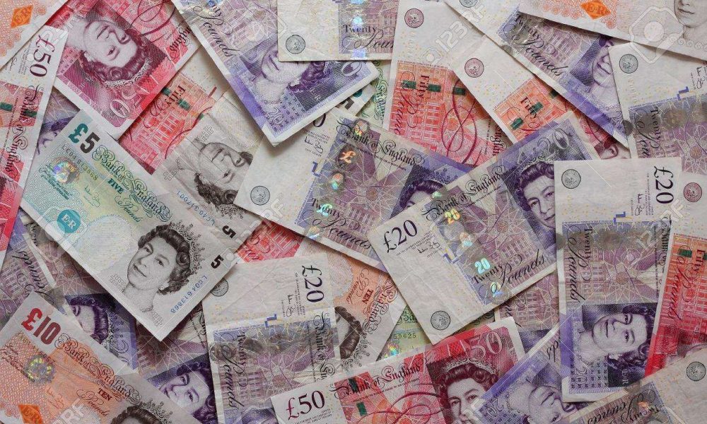Haos în Marea Britanie! Lira sterlină a ajuns la un nivel minim record
