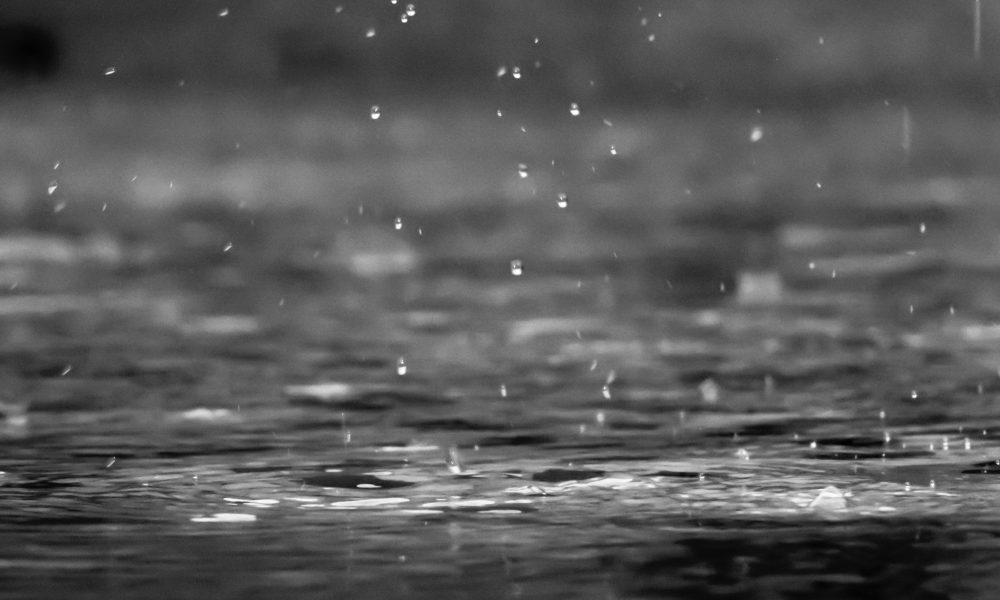 Meteo: Cod portocaliu și galben de inundații în România, până vineri noapte. Ce județe sunt vizate