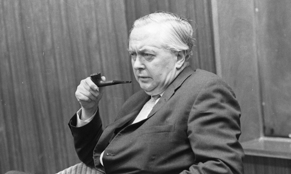 Premierii Reginei Elisabeta a II-a! Harold Wilson păstra în portofel o poză cu Majestatea Sa