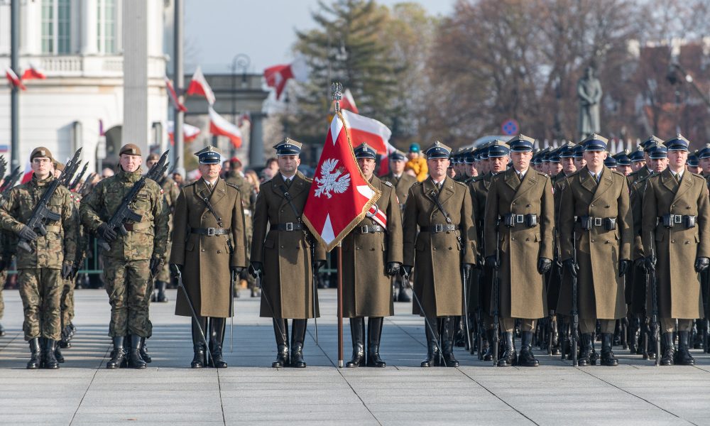 Polonia își instruiește militar cetățenii. Guvernul de la Varșovia are ca obiectiv sporirea numărul de soldați activi