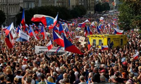 Europa în pragul nesupunerii civice! După ce în Marea Britanie au fost organizate proteste în masă, acum urmează Praga