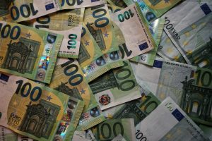 Euro, Sursă foto: unsplash.com